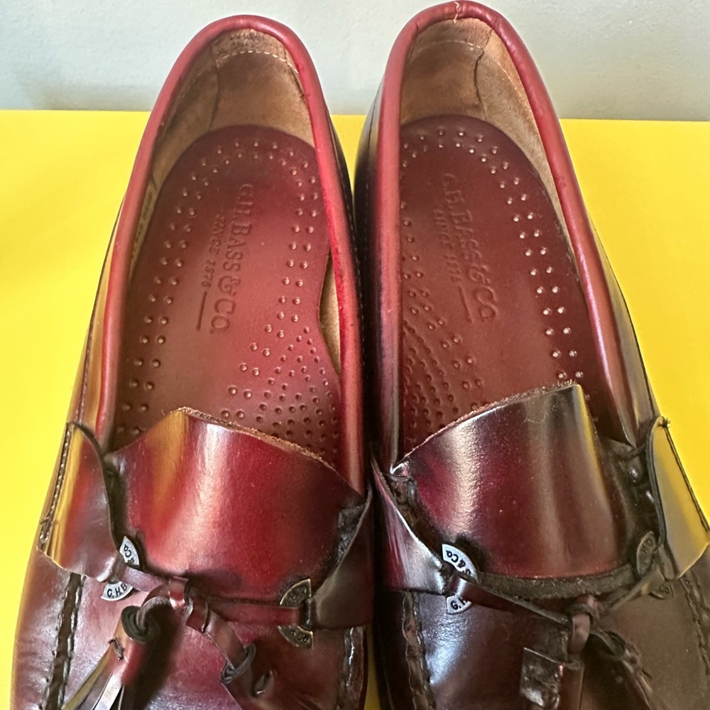 GH Bass Tassel Loafers in maroon - Picture 4 of 8